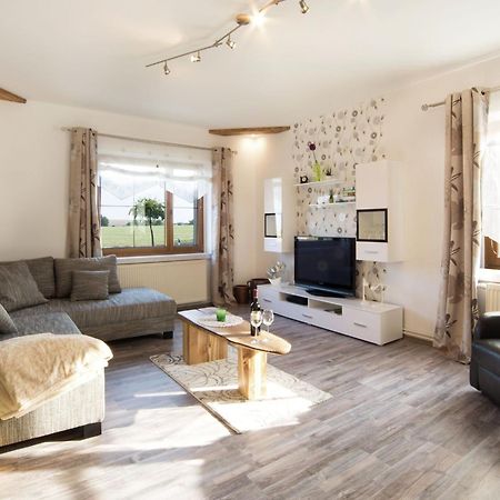 Spacious Apartment With Terrace Zur Forelle Ballenstedt Exterior foto